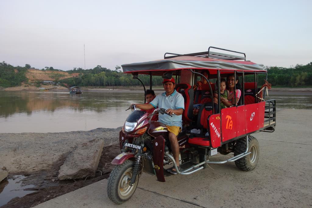 Isuyama Hostel Puerto Maldonado Bagian luar foto